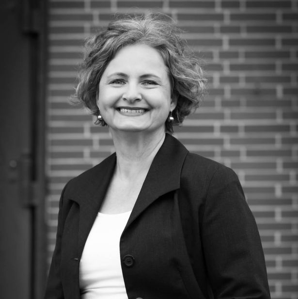 PRÄSENZ PR, Martina Nehls meistert Krisen.